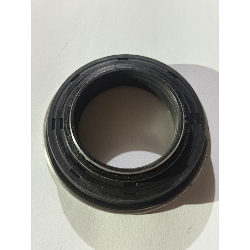 Сальник  NOK BQ3048E 50*79*19 - Iseki