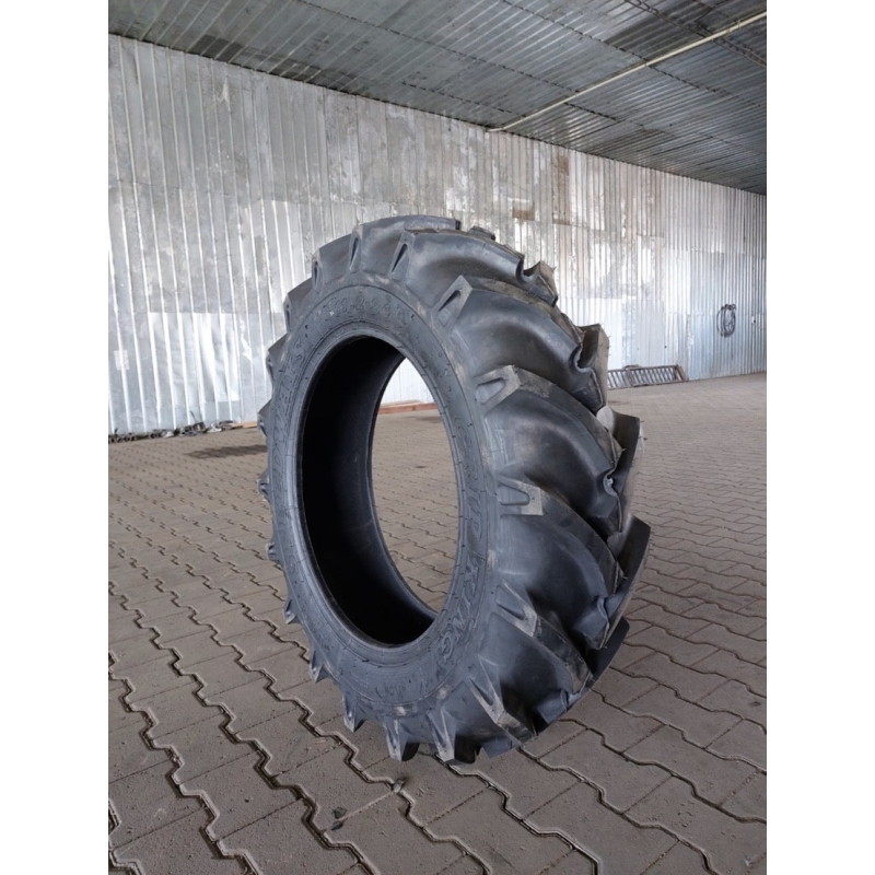 Шина на трактор 11.2-24 GripKing SpeedWays 12PR Шина на трактор 11.2-24 GripKing SpeedWays 12PR